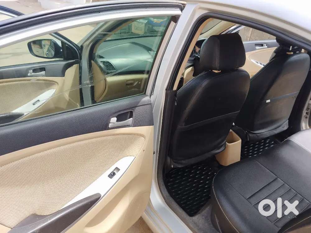 Hyundai Verna 2012