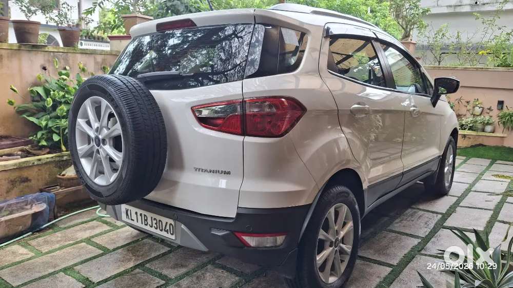 Ecosport Petrol  41810 Km  Rs. 625000/-