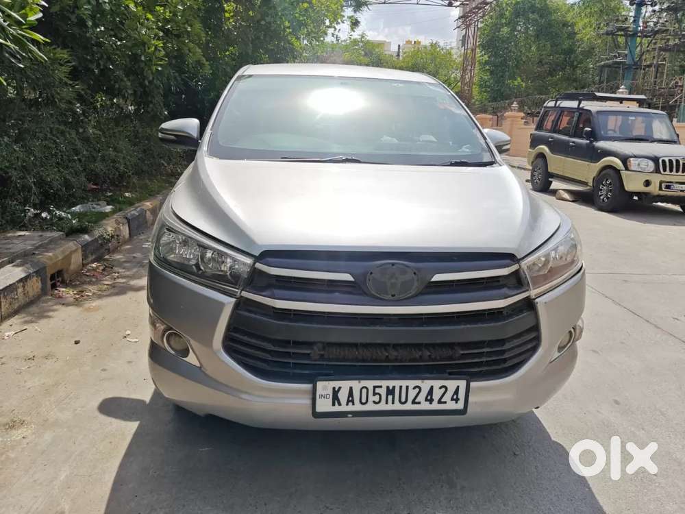 Toyota Innova Crysta [2020-ongoing] 2.4 Gx 7 Str, 2016, Diesel