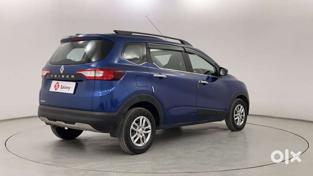 Renault Triber Rxt, 2022, Petrol