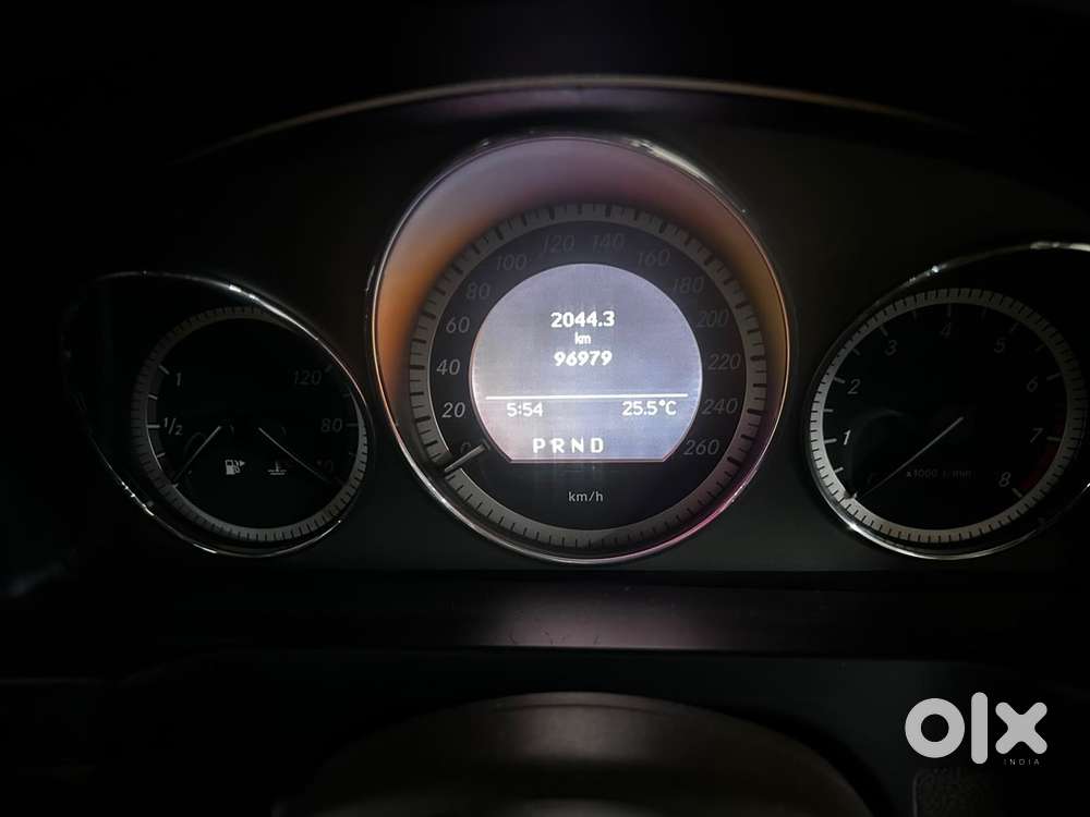 Mercedes-benz C-class 2011