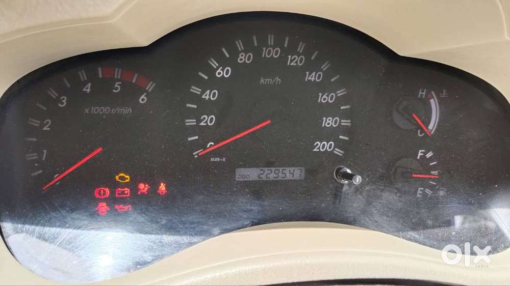 Toyota Innova 2.5 Vx 2011