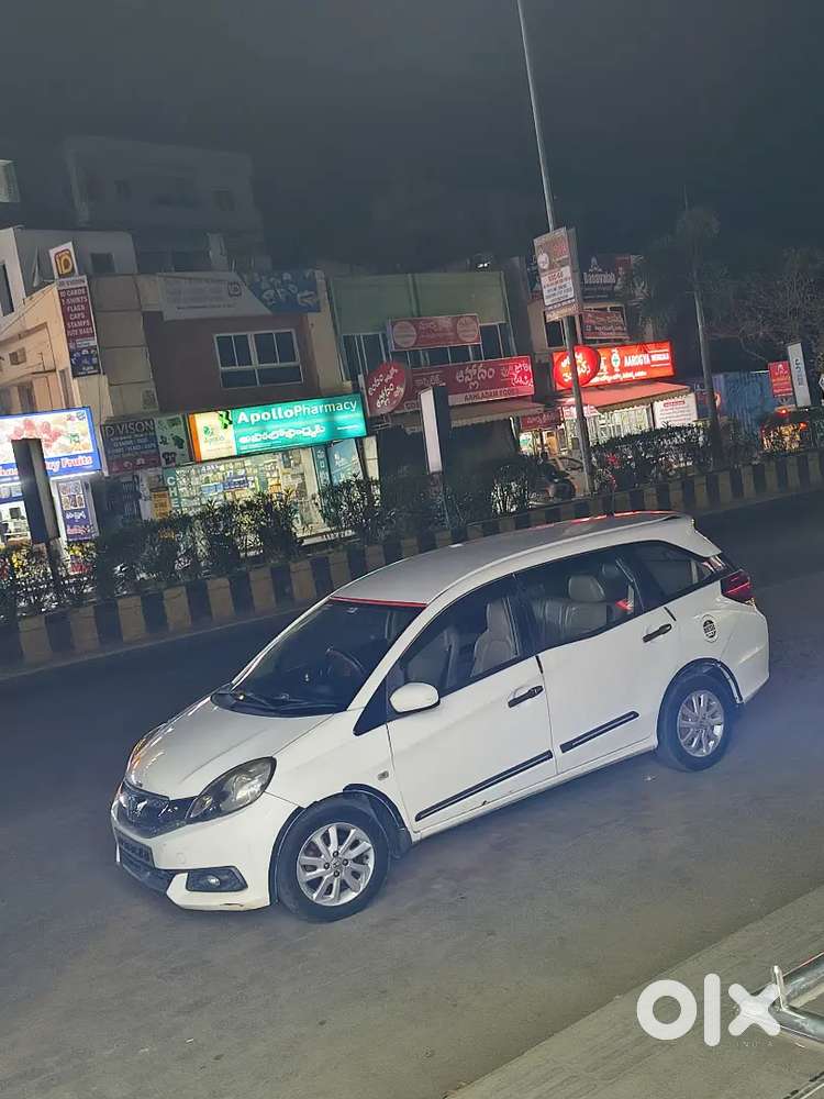 Honda Mobilio 2014 Diesel 160000 Km Driven