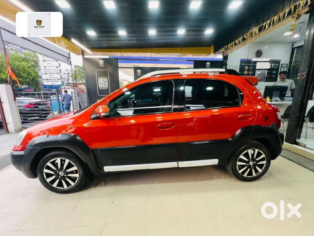 Toyota Etios Cross 1.2l G, 2014, Petrol