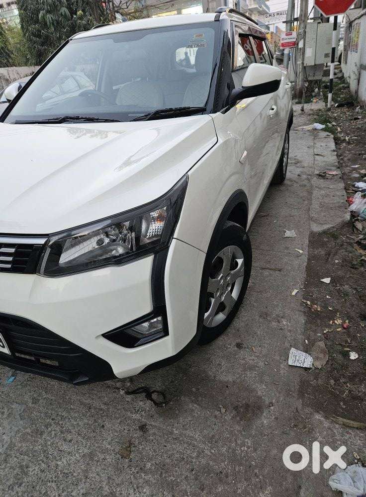 Mahindra Xuv300 W6, 2021, Petrol