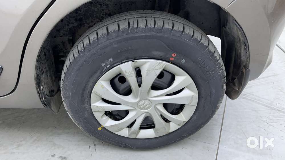 Maruti Suzuki Swift Amt Vvt Vxi, 2020, Petrol