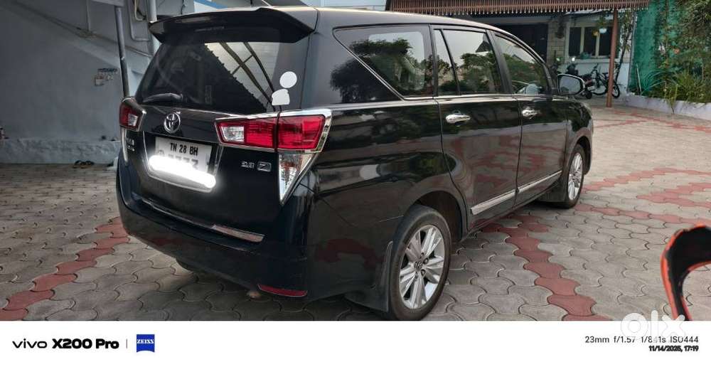 Toyota Innova Crysta 2.8z Automatic, 2018, Diesel