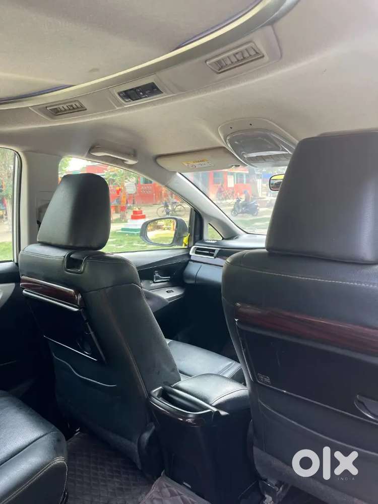Toyota Innova Crysta 2020 Diesel Well Maintained