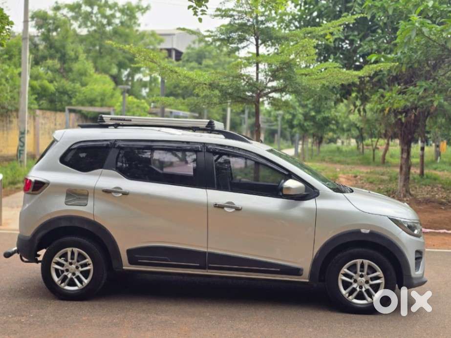 Renault Triber Rxt, 2021, Petrol