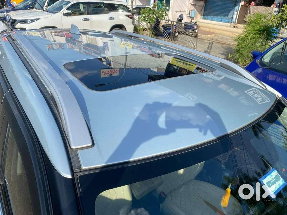 Maruti Suzuki Brezza 1.5 Zxi Plus At Smart Hybrid, 2023, Petrol