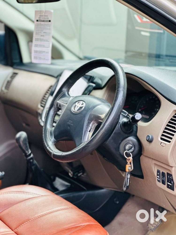 Toyota Innova 2.5 Vx 7 Str, 2015, Diesel
