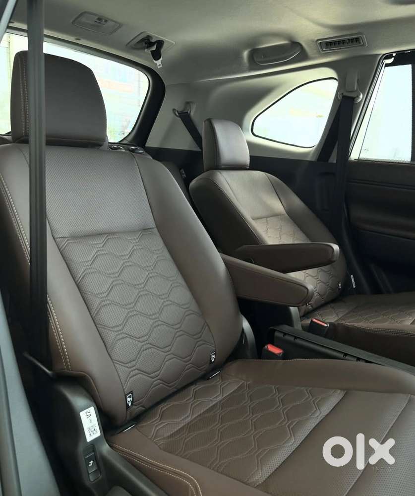 Toyota Innova Hycross Zx(o), 2026, Petrol