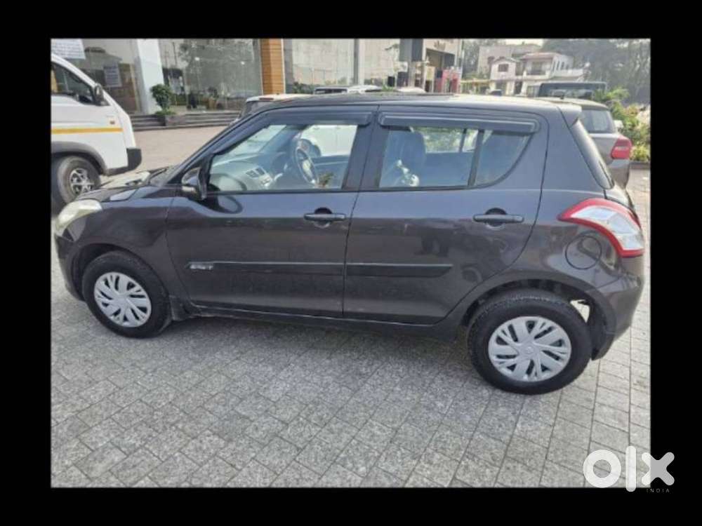 Maruti Suzuki Swift 1.2 Vxi (o), 2017, Petrol
