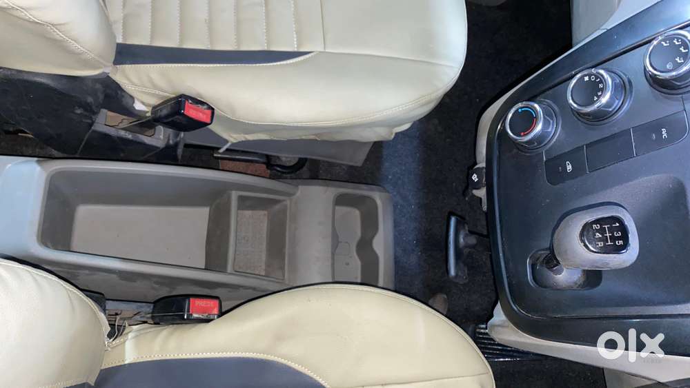 Mahindra Kuv 100 2016-2017 Mfalcon D75 K4, 2016, Diesel