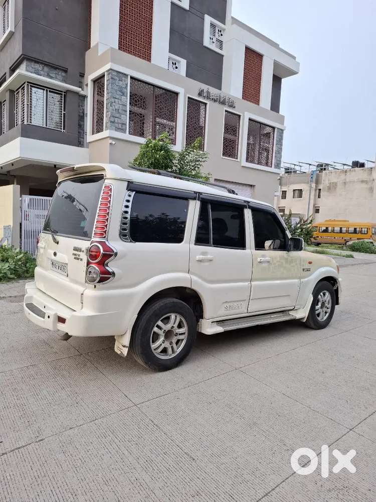 Mahindra Scorpio 2012 Diesel Manual
