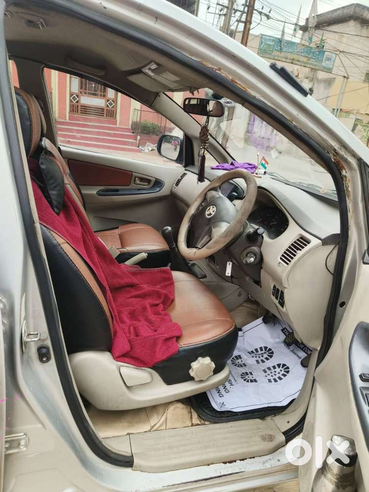 Toyota Innova 2.5 G 2013