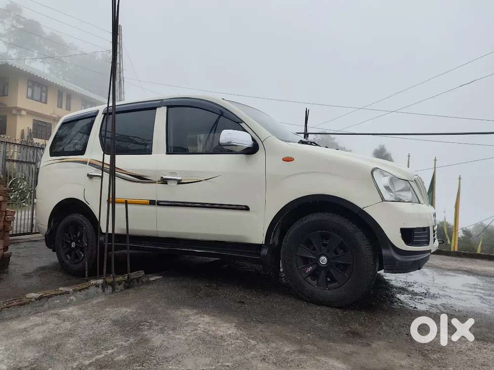 Mahindra Xylo Diesel 2012 Car