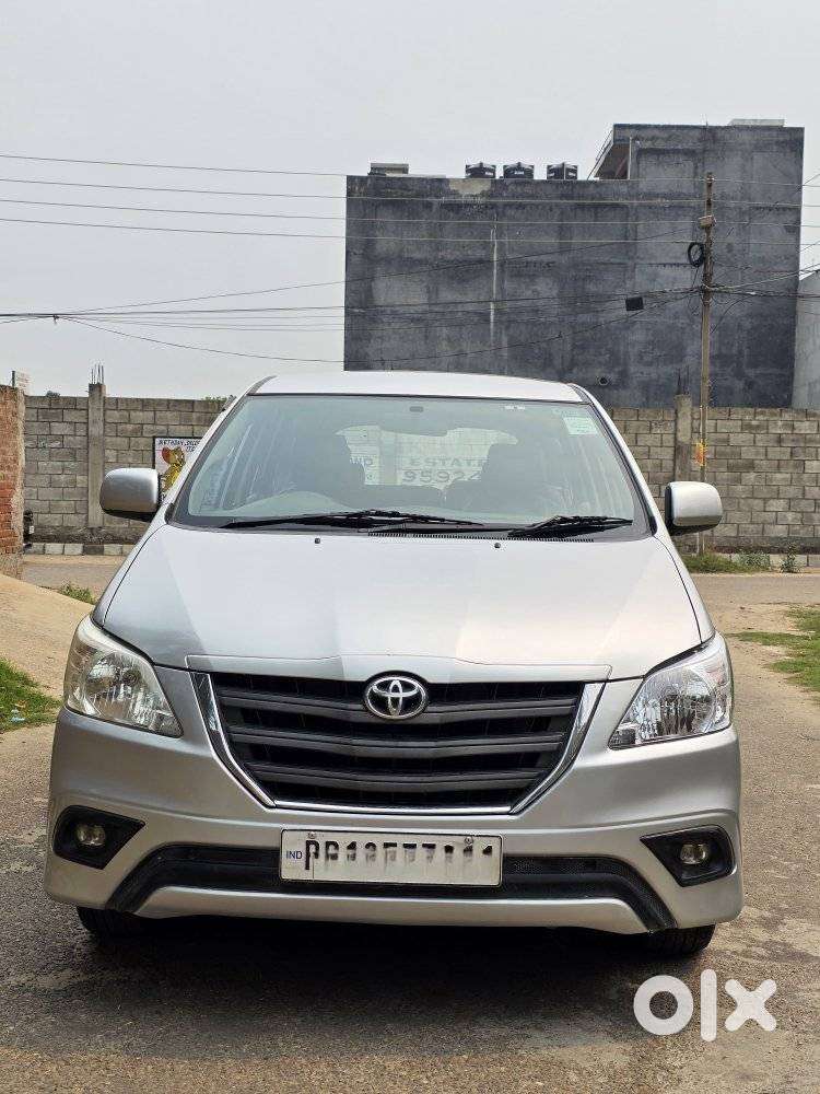Toyota Innova 2009-2011 2.0 Gx 8 Str, 2014, Diesel