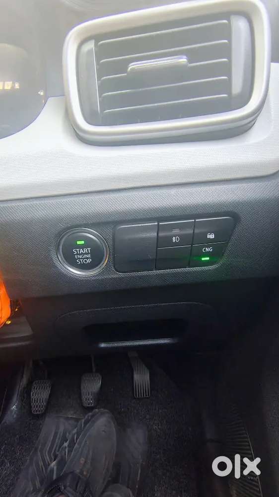 2023 Tata Punch Cng Top Model  Accomplished Dazzle With Sunroof