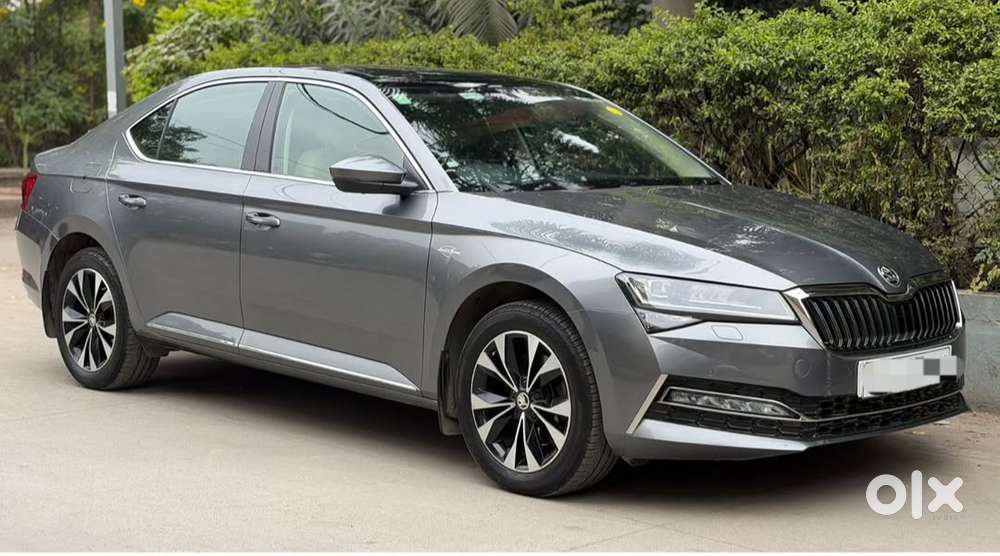 Skoda Superb 2.0 L&k Tsi At, 2022, Petrol