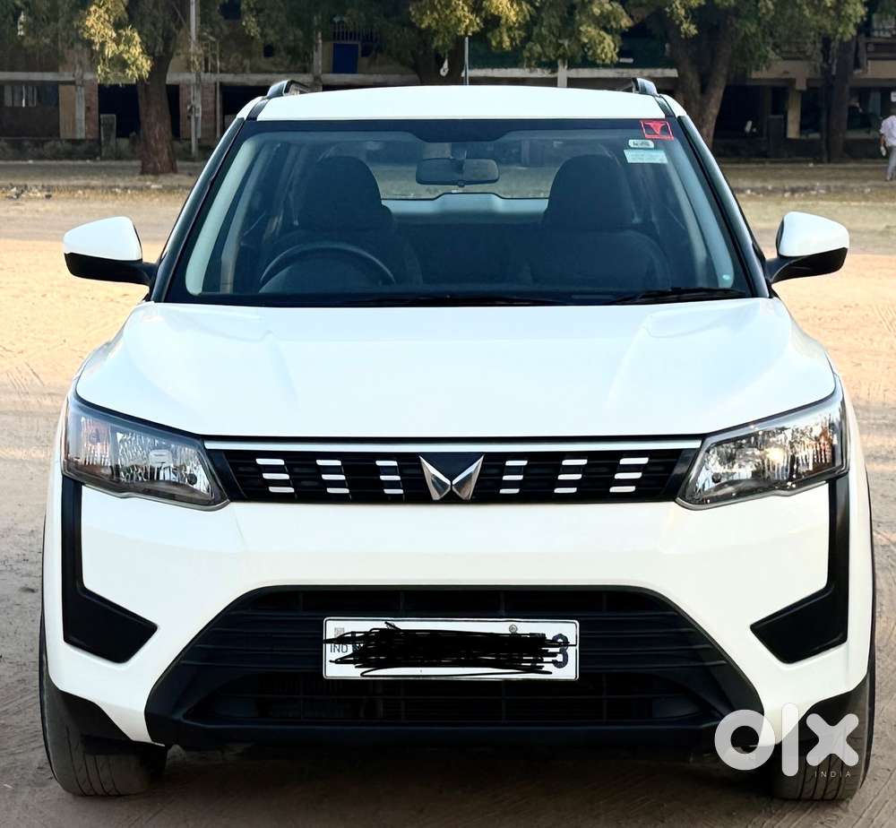 Mahindra Xuv300 W6 Diesel, 2023, Diesel