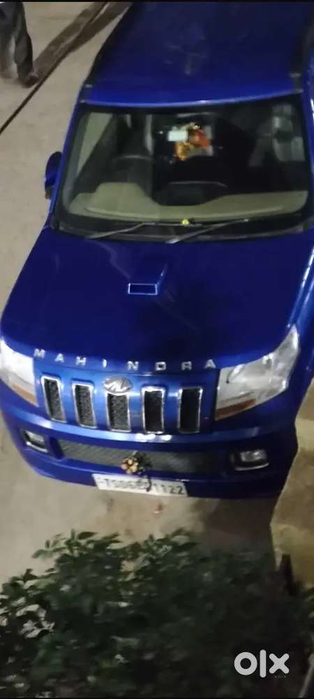 Mahindra Tuv 300 2017 Diesel 144000 Km Driven