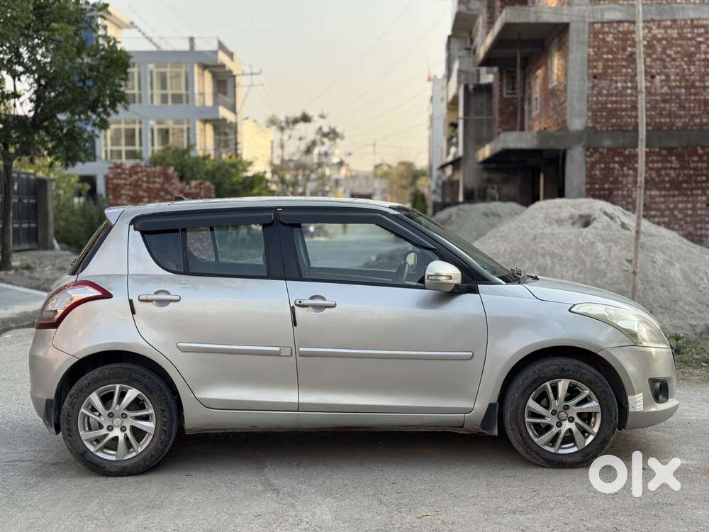 Maruti Suzuki Swift 2011-2015 1.2 Zxi Abs, 2012, Petrol