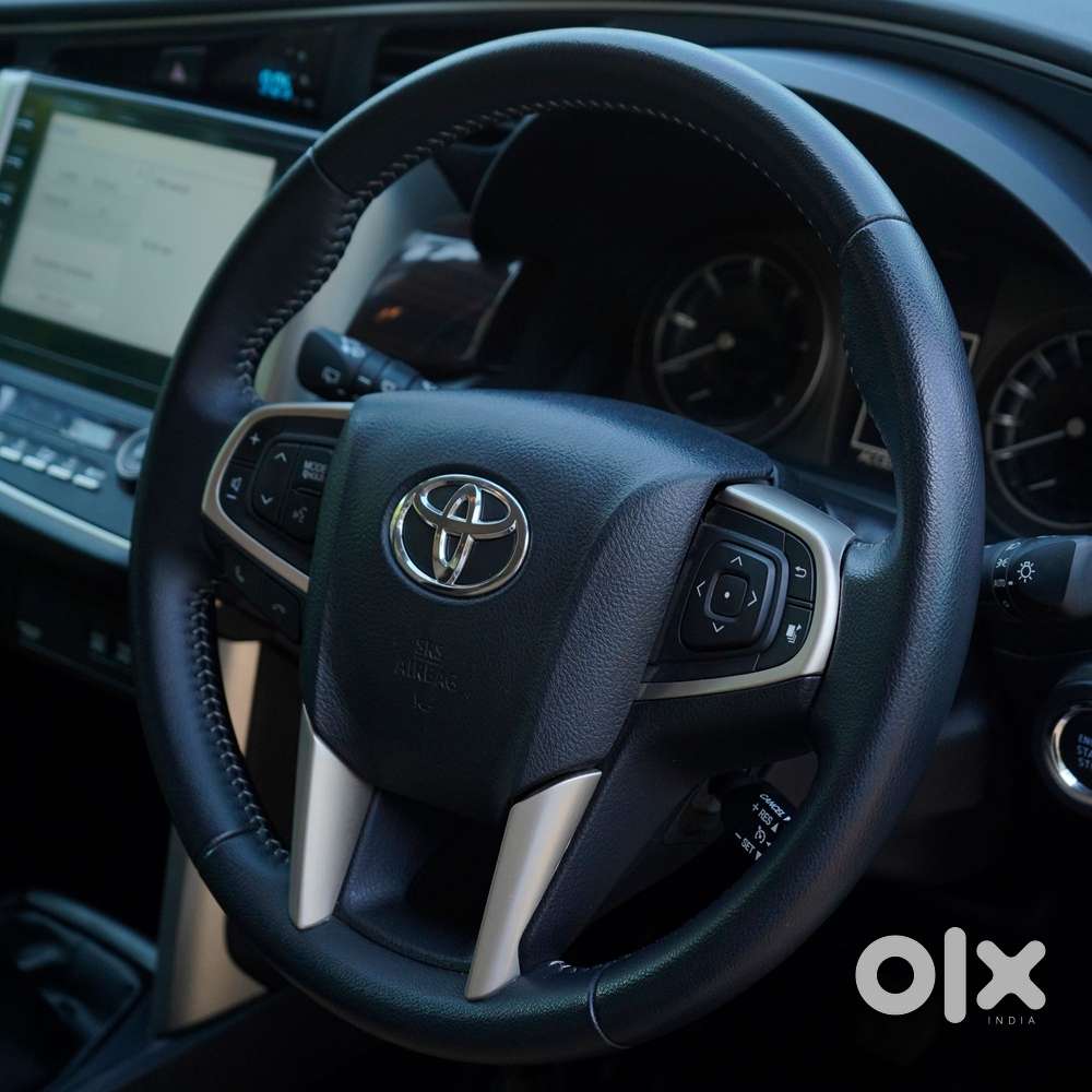 Toyota Innova Crysta 2.4 Z 7 Str, 2025, Diesel