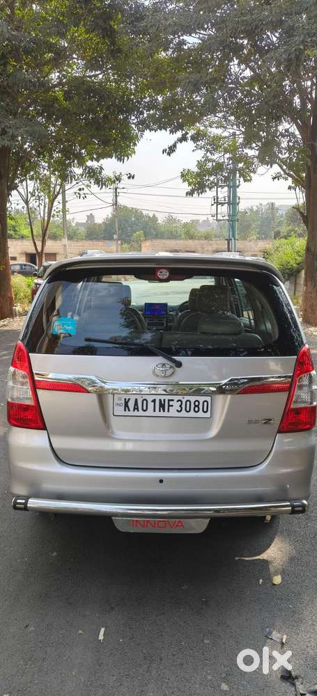 Toyota Innova 2.5 Zx 7 Str Bs-iv, 2014, Diesel