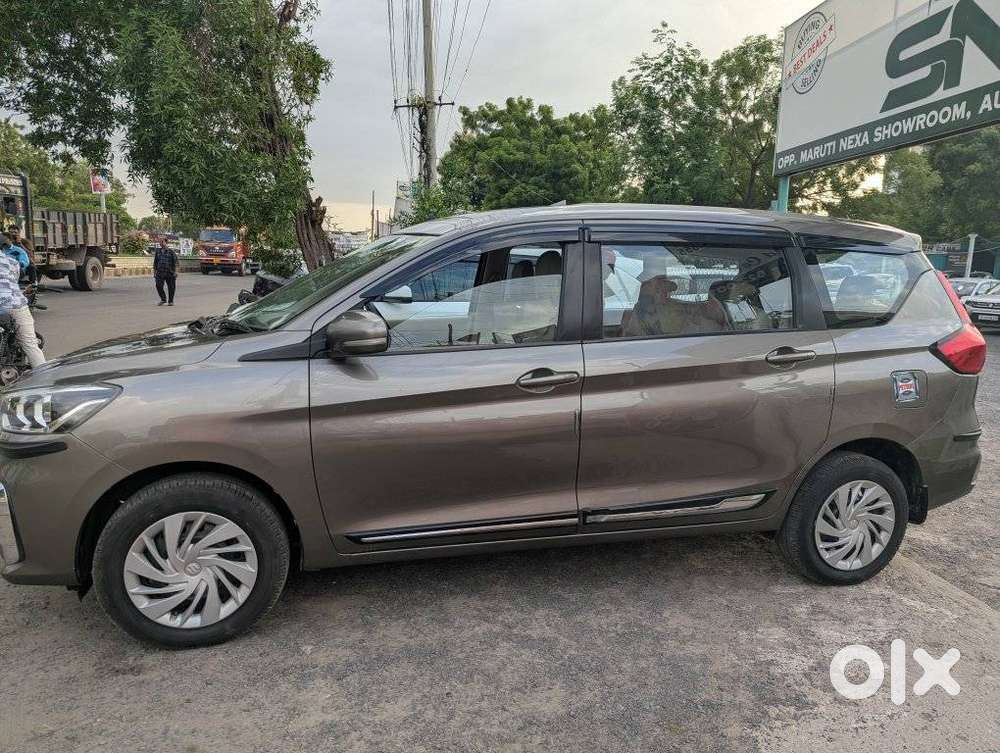 Maruti Suzuki Ertiga Vxi Shvs, 2022, Petrol