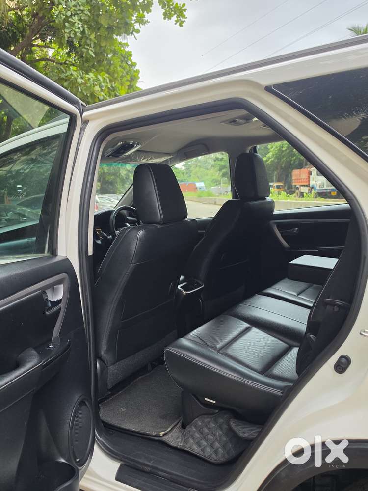 Toyota Fortuner 4x2 Mt 2.8 Diesel, 2023, Diesel