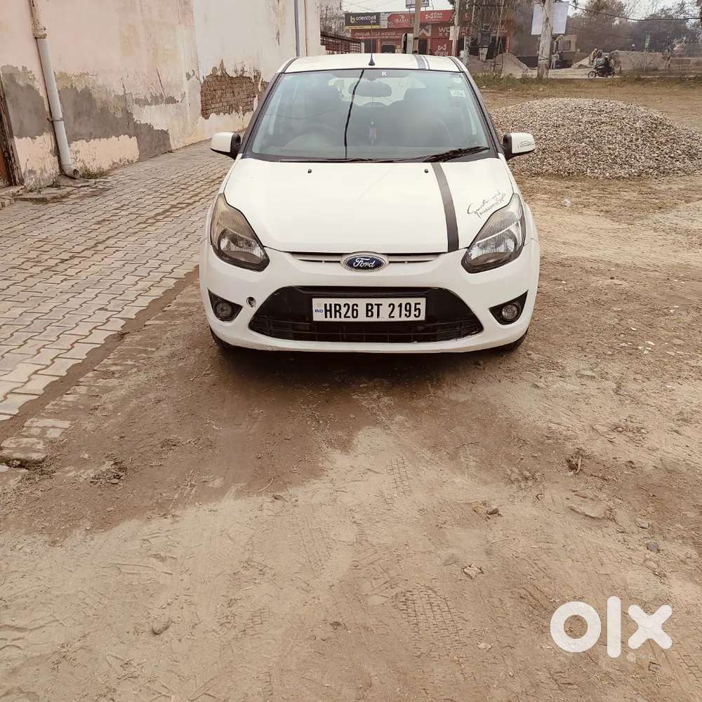 Ford Figo 2012 Diesel 117500 Km Driven