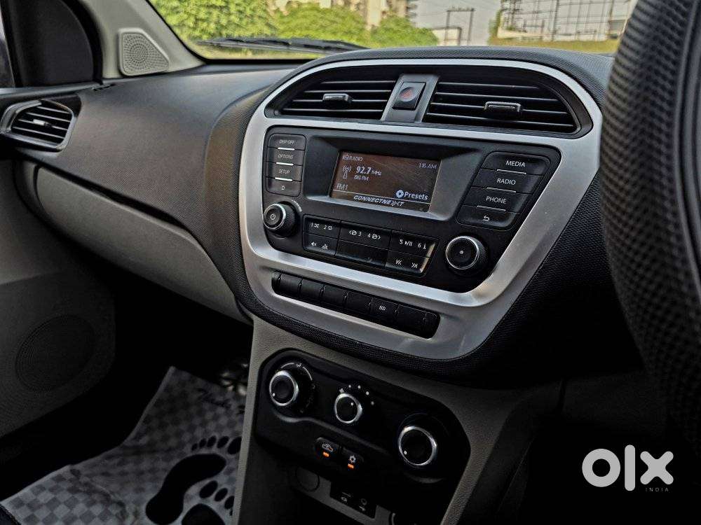 Tata Tiago 1.2 Revotron Xt (o), 2017, Petrol