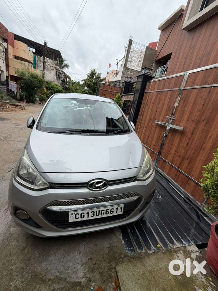 Hyundai Xcent Petrol 2015