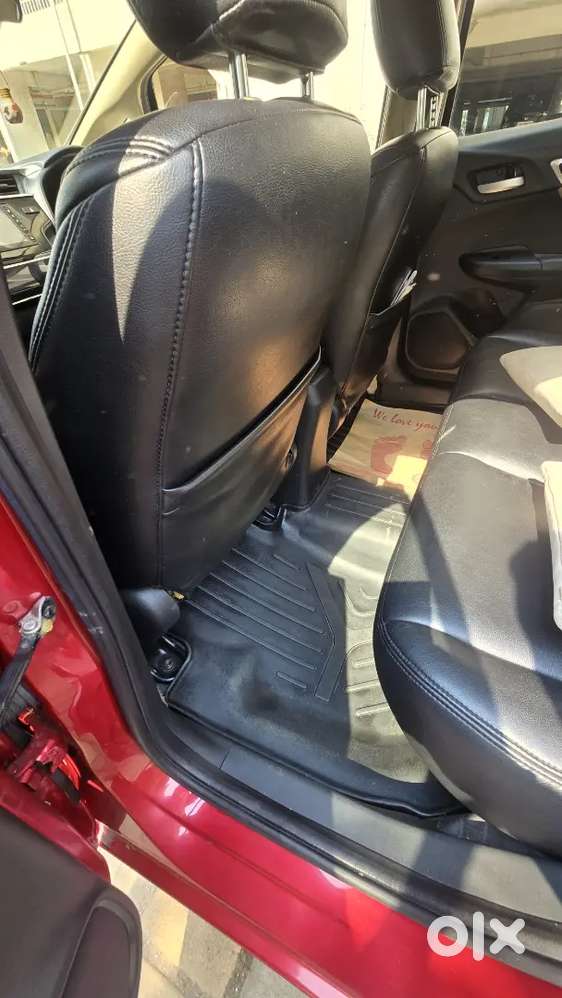 Honda Jazz Vx Petrol Manual Dec-2019 Odo-43600 Kms