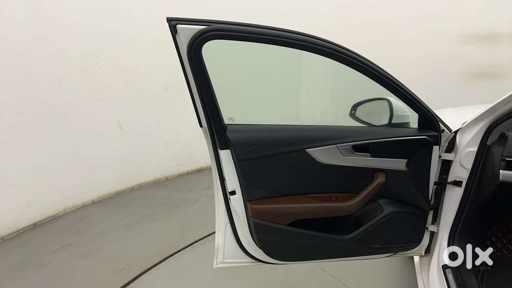 Audi A4 1.8 35 Tfsi Premium Plus, 2019, Petrol