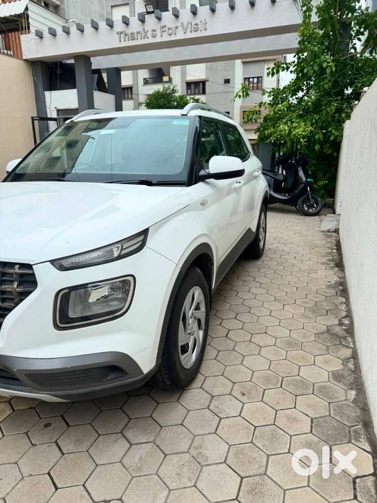 Hyundai Venue S Diesel 2021