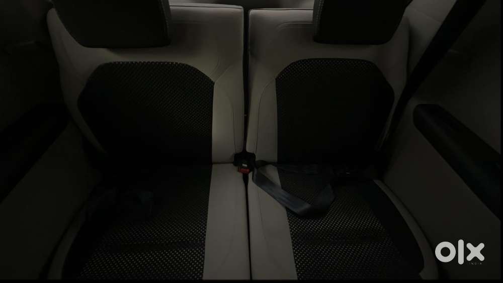 Renault Triber Rxz, 2020, Petrol