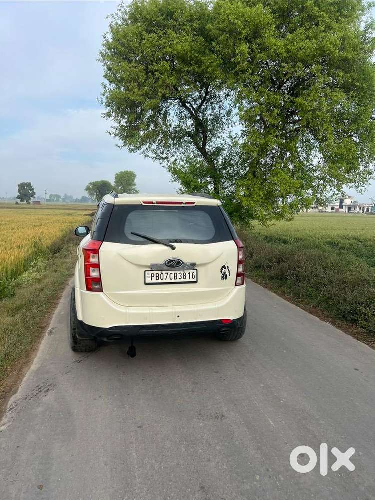 Mahindra Xuv700 12 Diesel Good Condition