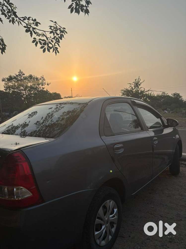 Toyota Etios 2016 Cng & Hybrids Well Maintained