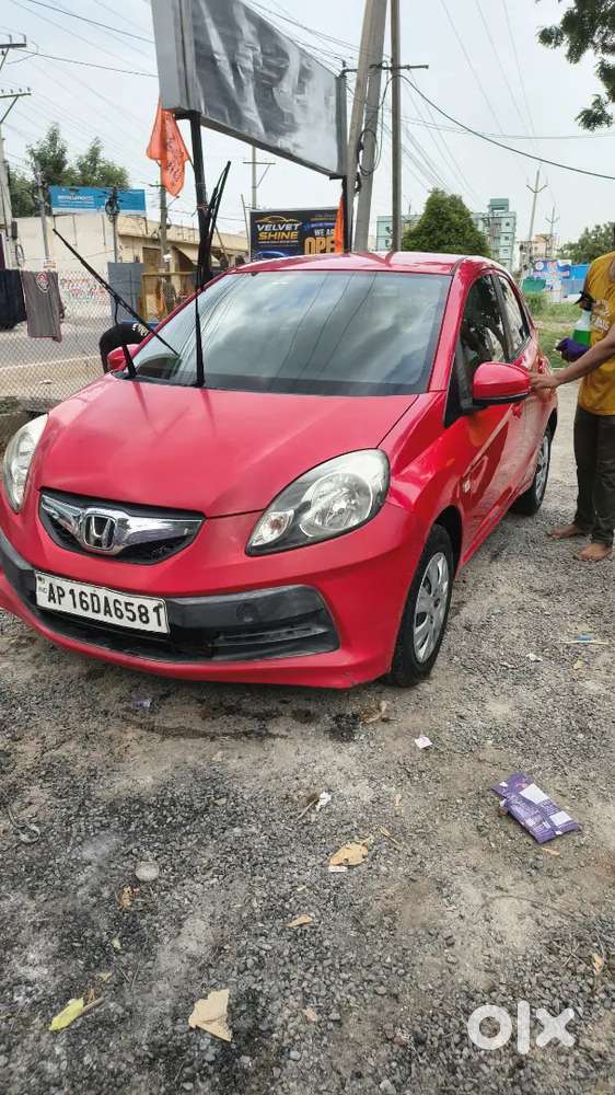 Honda Brio 2015 Variant Mt