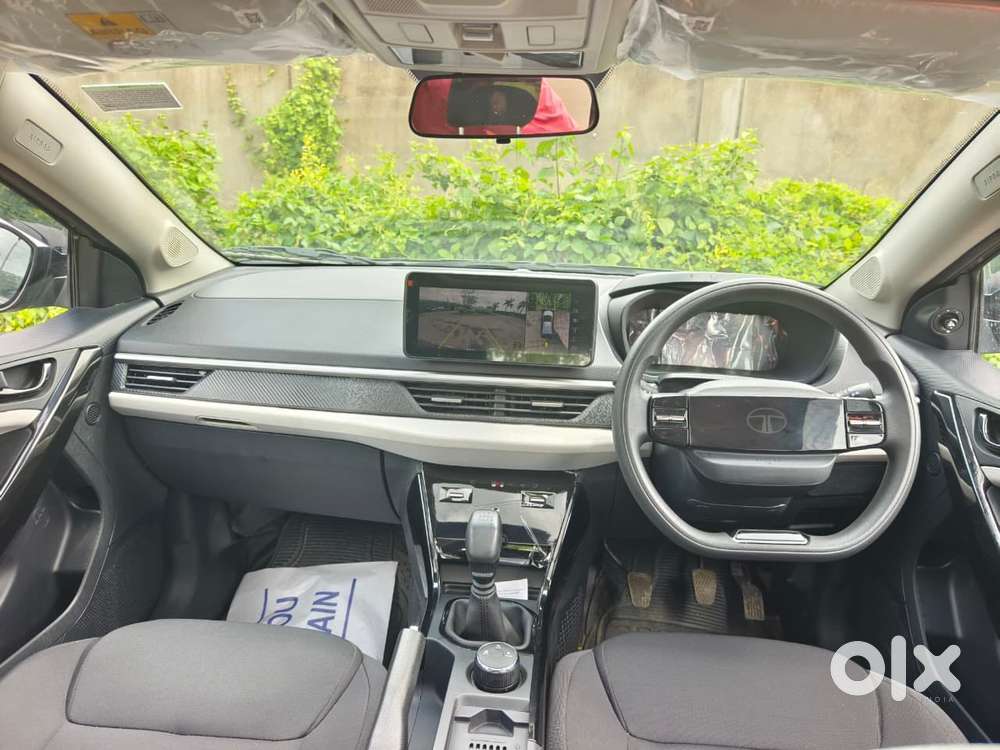 Tata Nexon Creative Plus S 1.2 Revotron Petrol 6 Mt, 2025, Petrol
