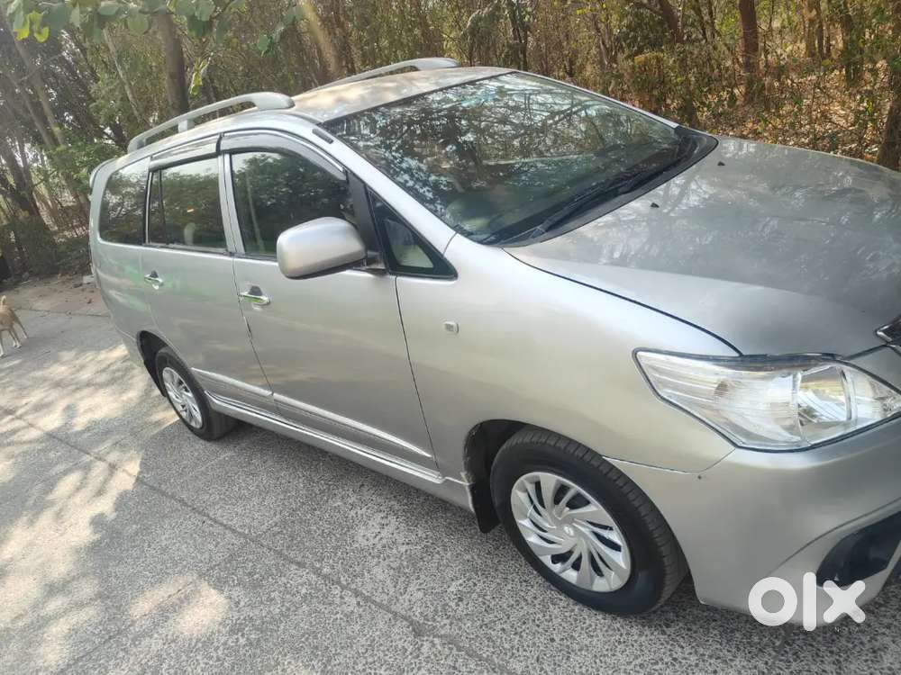 Toyota Innova 2015 Diesel Well Maintained