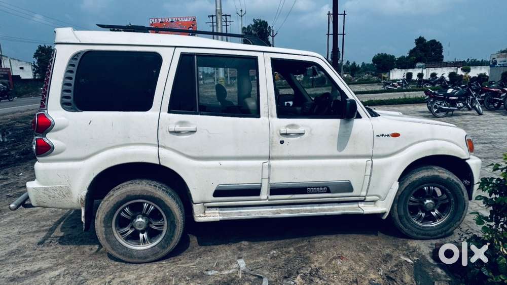 Mahindra Scorpio 2010 Diesel 227137 Km Driven