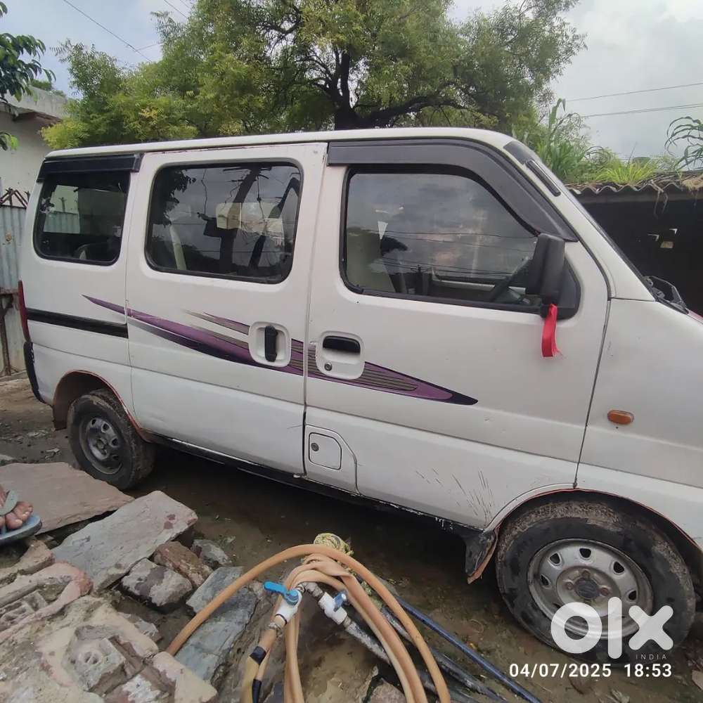 Maruti Suzuki Eeco 2016 - 7 Seater