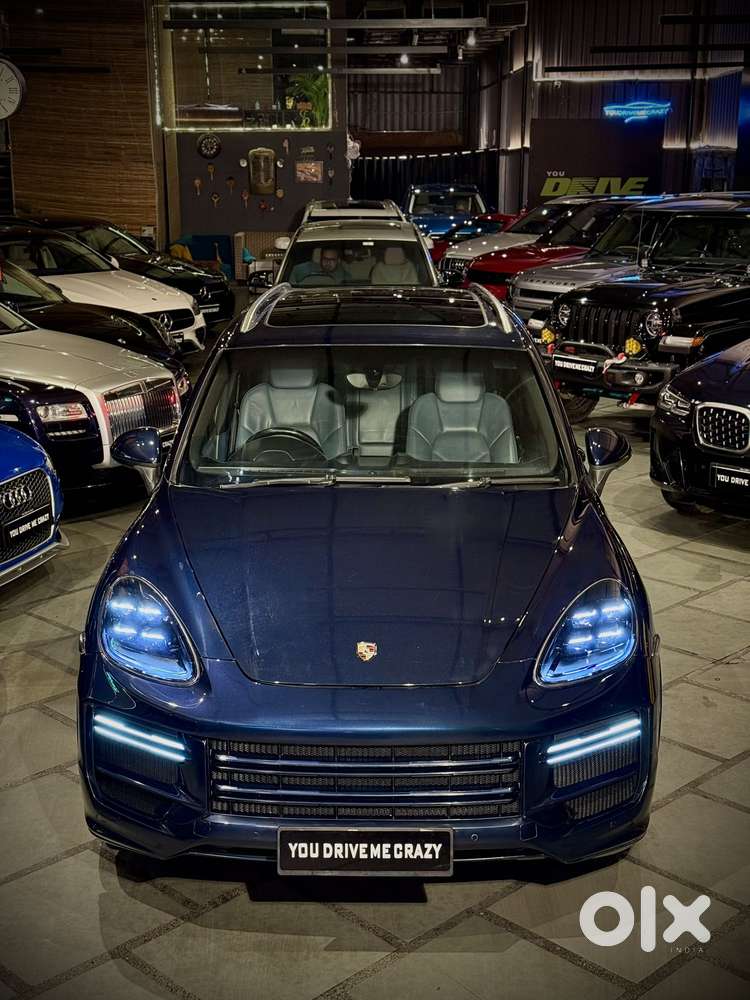 Porsche Cayenne Base, 2013, Petrol