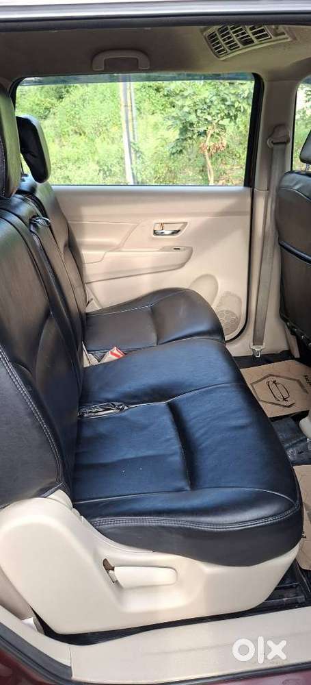 Maruti Suzuki Ertiga Vxi Cng, 2022, Cng & Hybrids