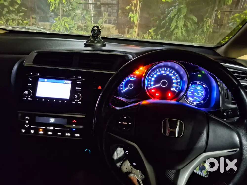 Honda Jazz 1.2 V Ivtech  2017 Petrol