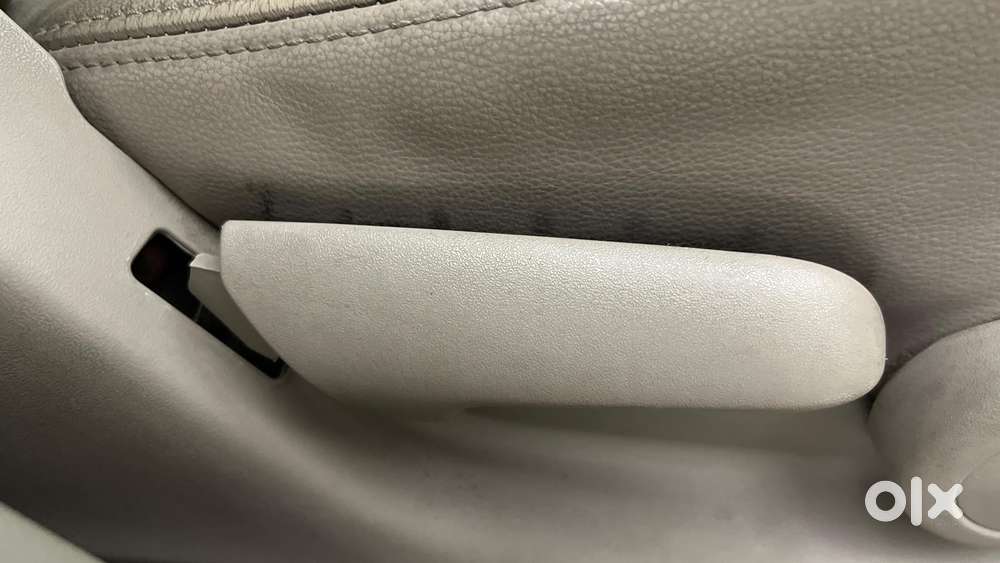 Maruti Suzuki Ciaz 1.5 Alpha Shvs Petrol, 2018, Petrol