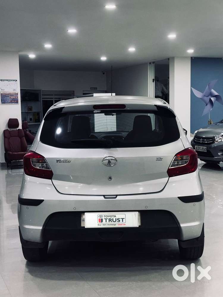 Tata Tiago Xz, 2016, Petrol